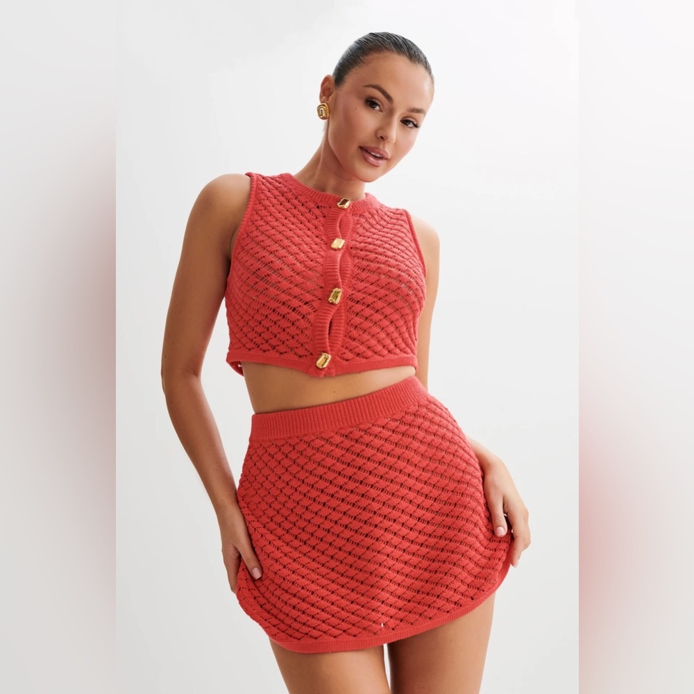 NEVER WORN Red knit co-ord set - perfect for a stylish look #fashion